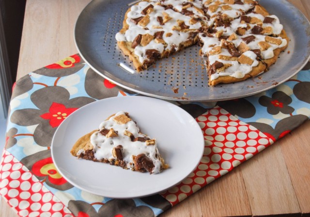 Smores-Cookie-Cake-2-5-of-5-1024x719